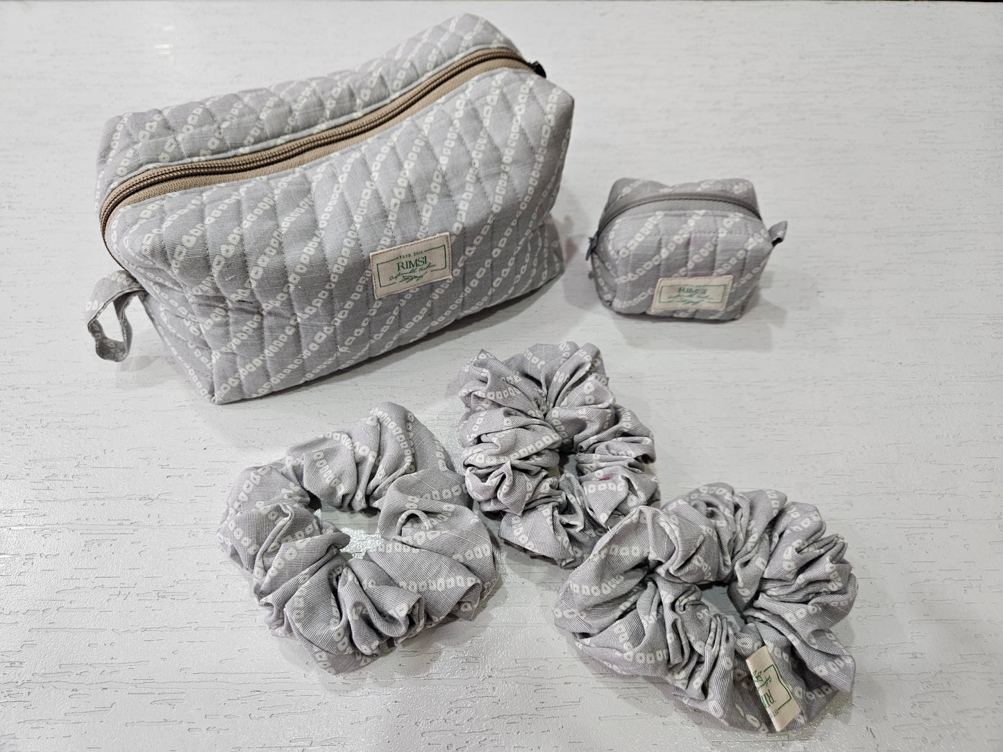 Pouch Utility Bag + Coin/Airpod Bag + Scrunchies Combo (Style 4)